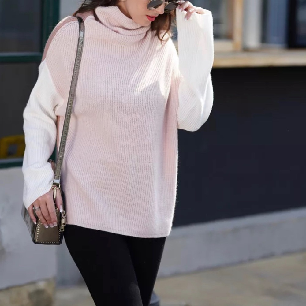 GRACEY’S Color Block Oversized Pullover Sweater - Picture 3 of 6